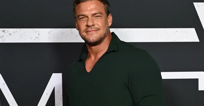 Alan Ritchson
